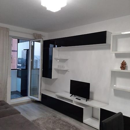 Luxury Daniel Apartament Residence Militari Roşu Dış mekan fotoğraf