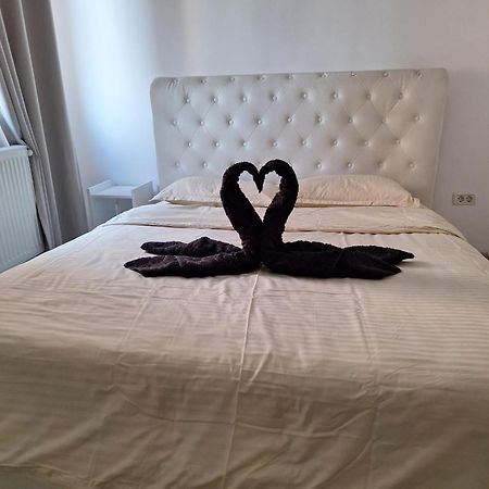 Luxury Daniel Apartament Residence Militari Roşu Dış mekan fotoğraf